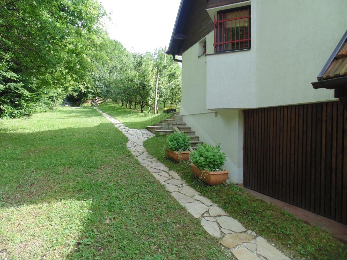 Holiday Home Alibegovic Visoko Luaran gambar